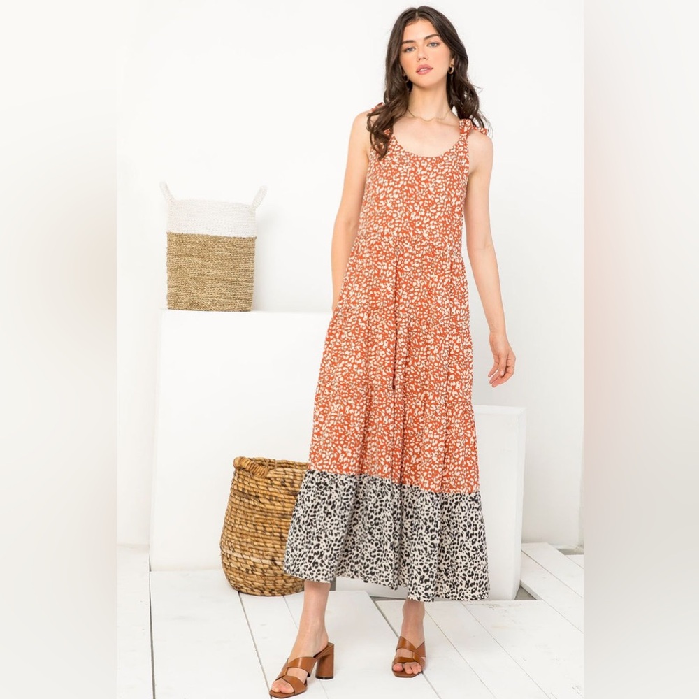 THML Cheetah Print Tiered Midi Dress Rust Size Small IMO Can Fit Medium Too